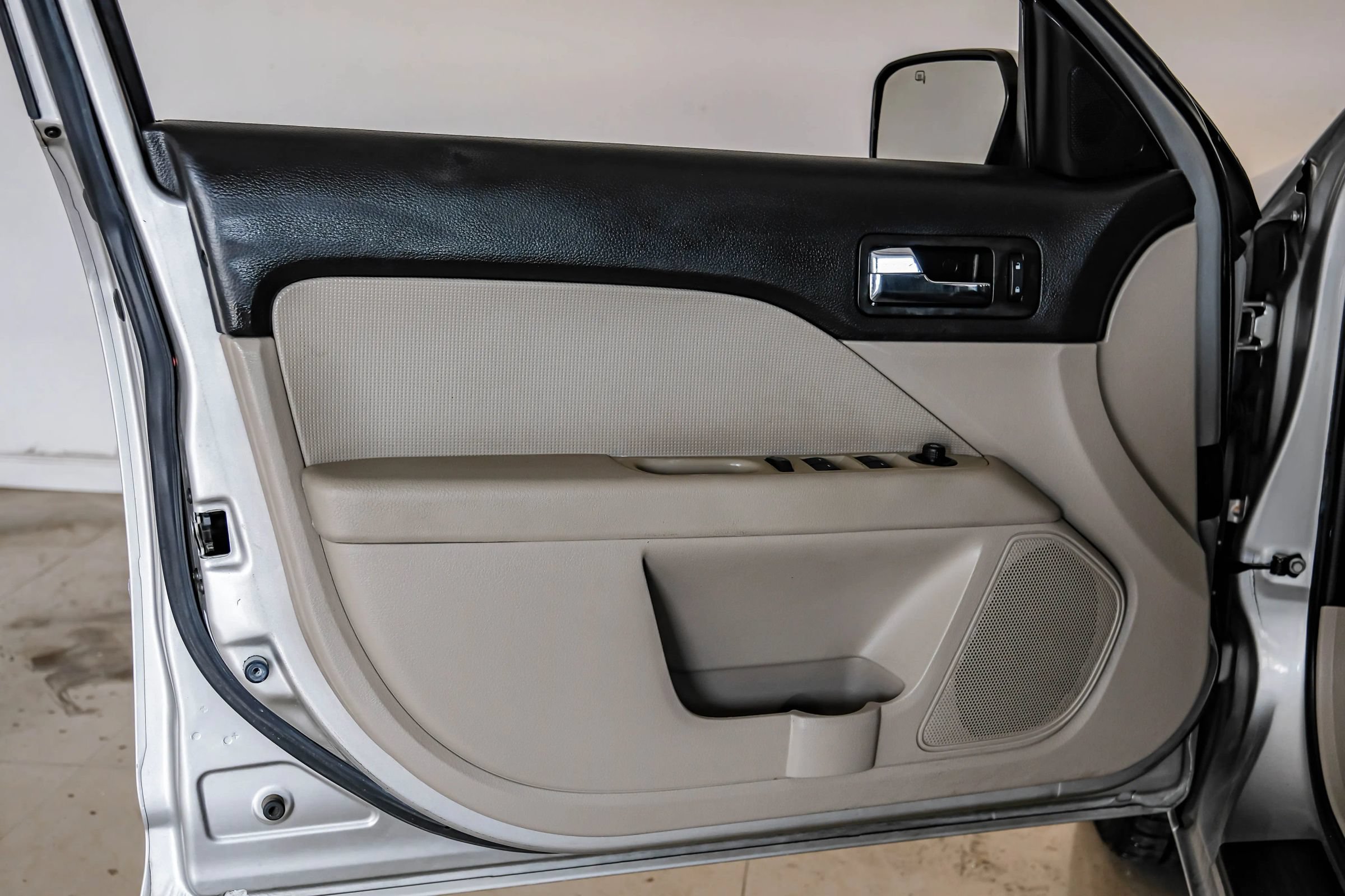 Used 2008 Mercury Milan Premier FWD image 40