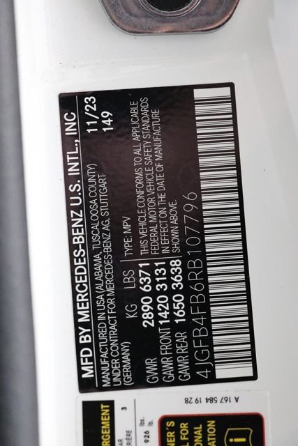 Used 2024 Mercedes-Benz GLE 350 4MATIC image 40