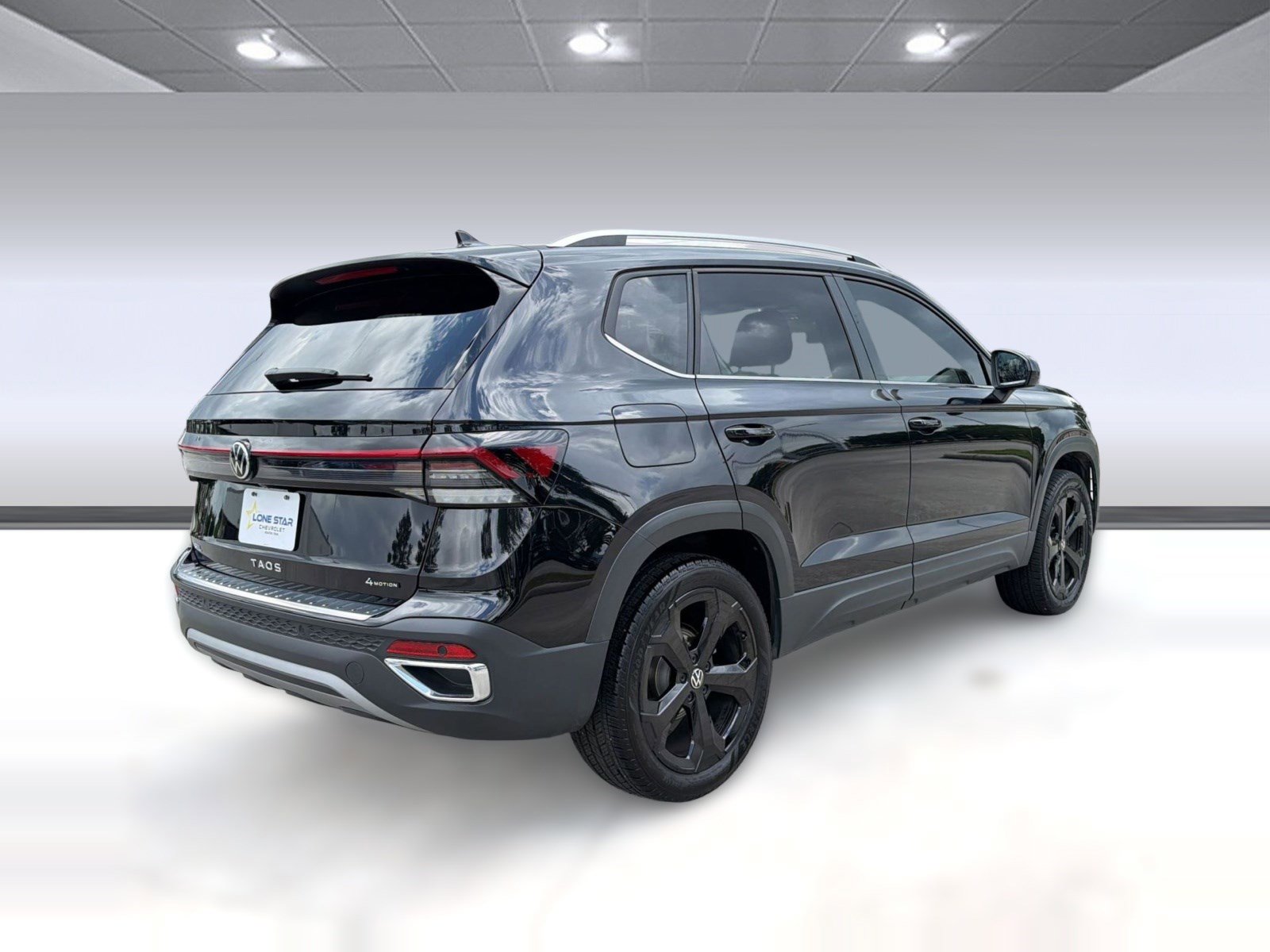 Used 2025 Volkswagen Taos SEL AWD/4WD image 9