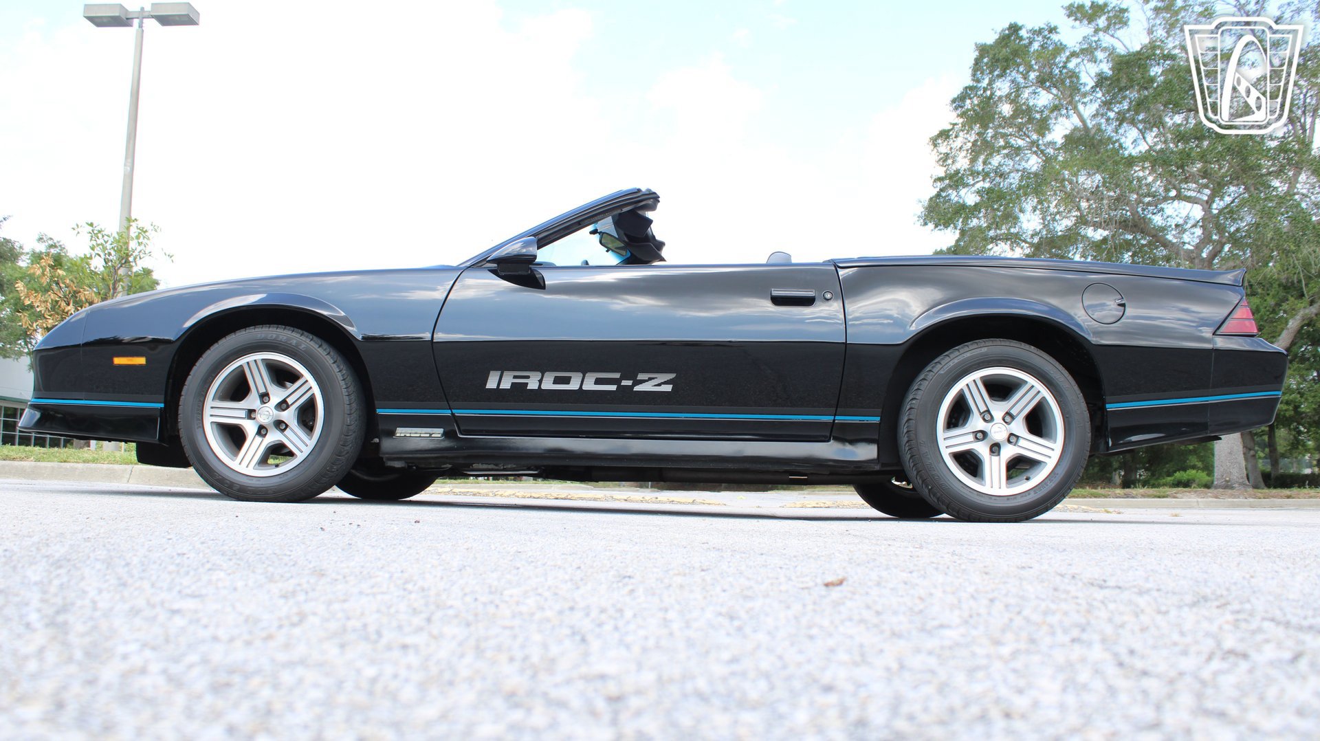 Used 1988 Chevrolet Camaro LT RWD image 17