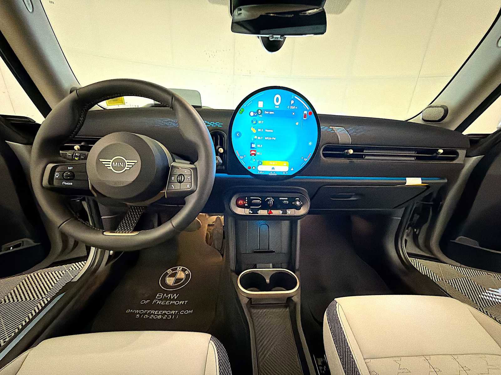 Certified 2025 MINI Cooper S image 14