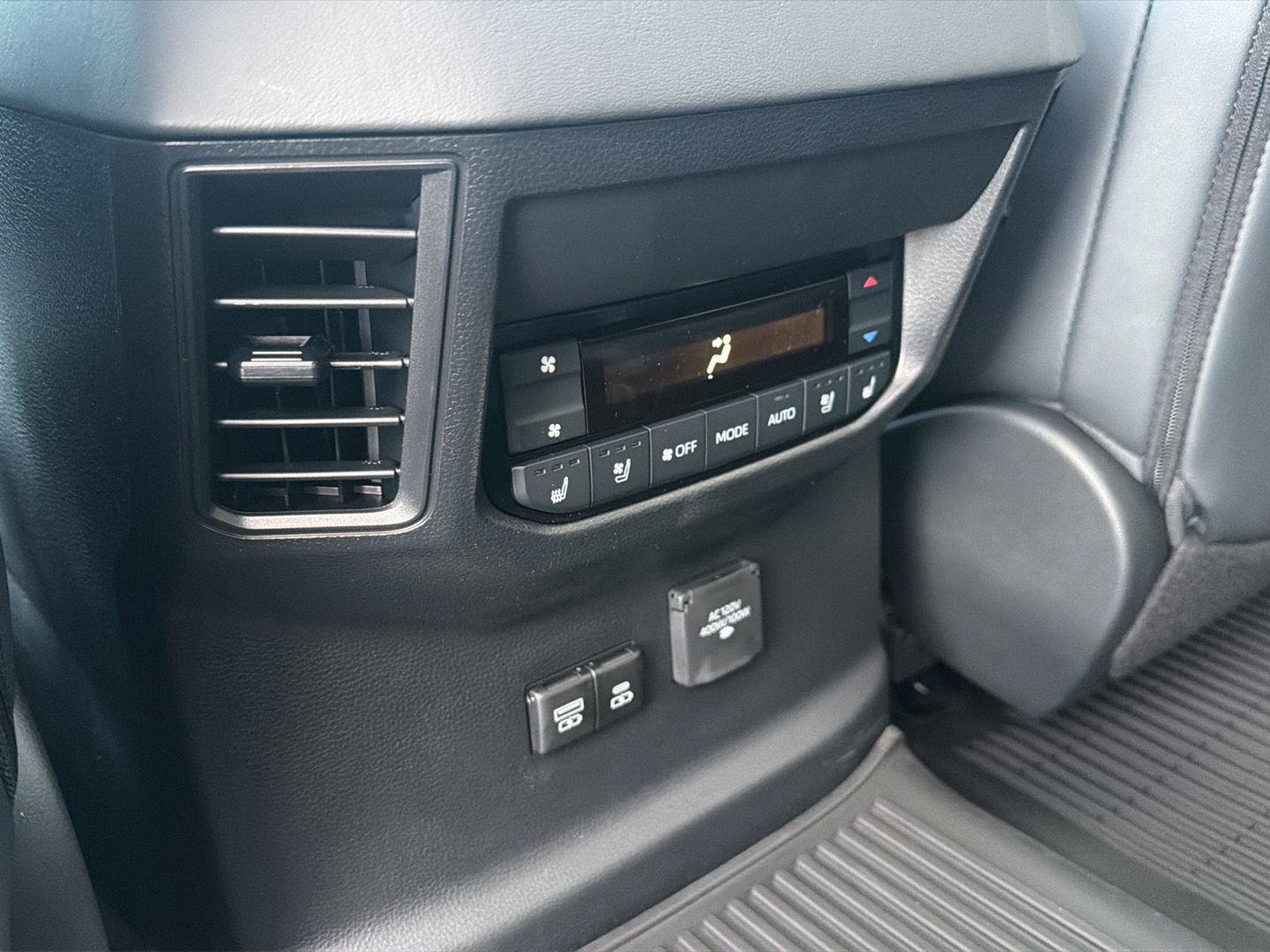 New 2026 Toyota Sequoia Platinum AWD/4WD image 12