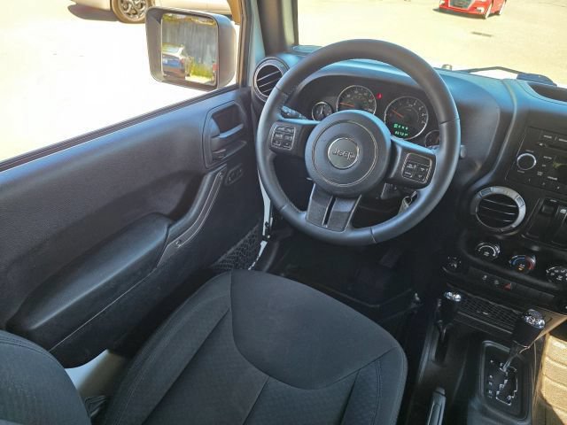 Used 2017 Jeep Wrangler Sport w/ Quick Order Package 24S AWD/4WD image 18