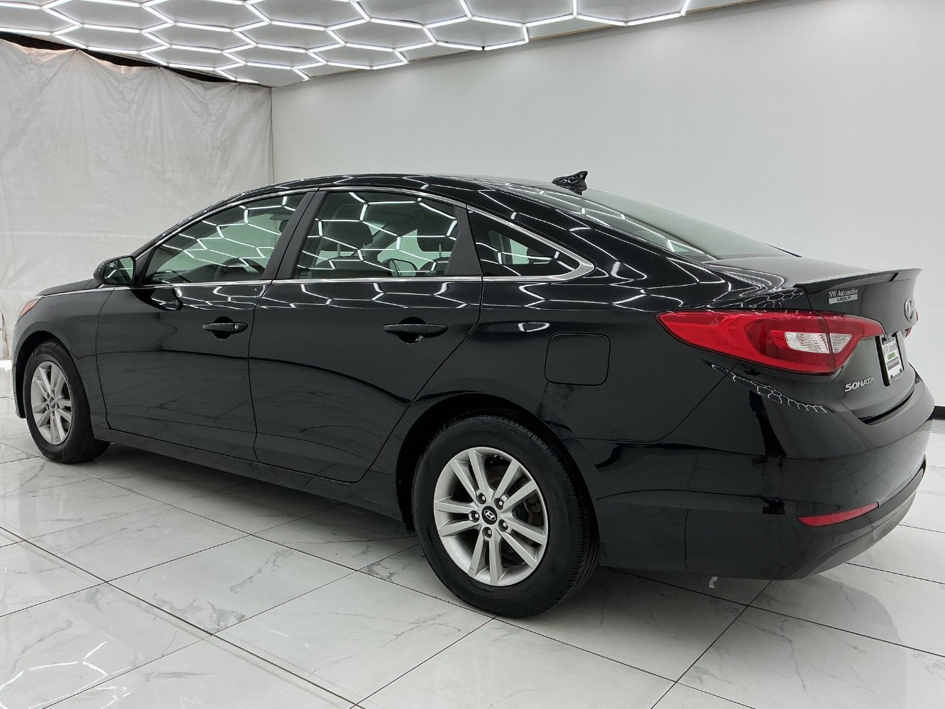 Used 2017 Hyundai Sonata SE FWD image 12