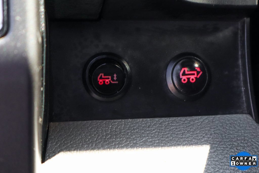 Used 2017 Ford F550 2WD Crew Cab Super Duty image 20