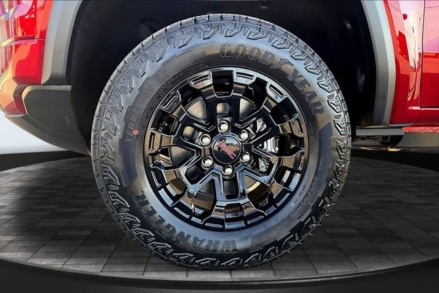New 2026 GMC Canyon Elevation w/ Convenience Package RWD image 14