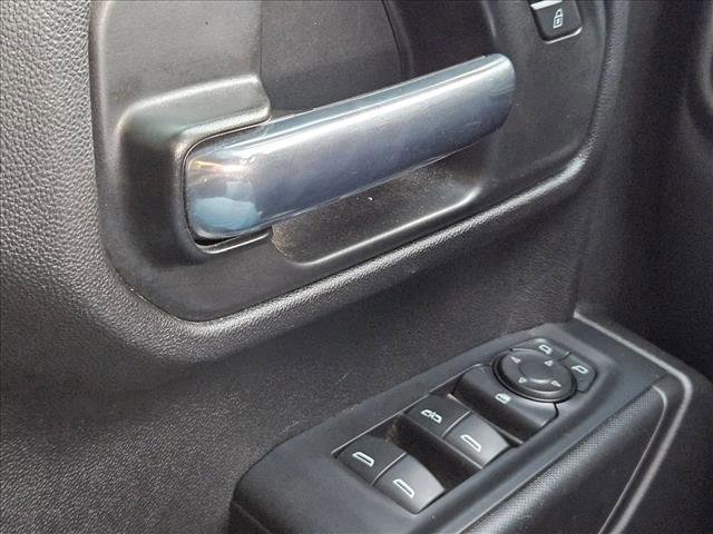 Used 2021 Chevrolet Silverado 1500 Custom Trail Boss AWD/4WD image 15