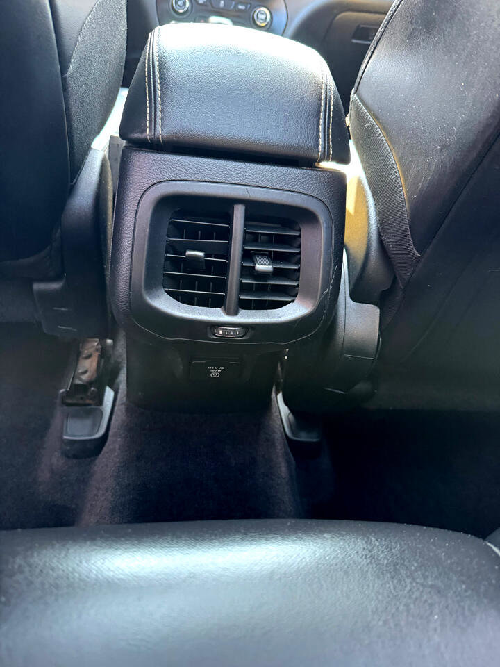 Used 2018 Jeep Cherokee Limited w/ High Altitude Package image 19