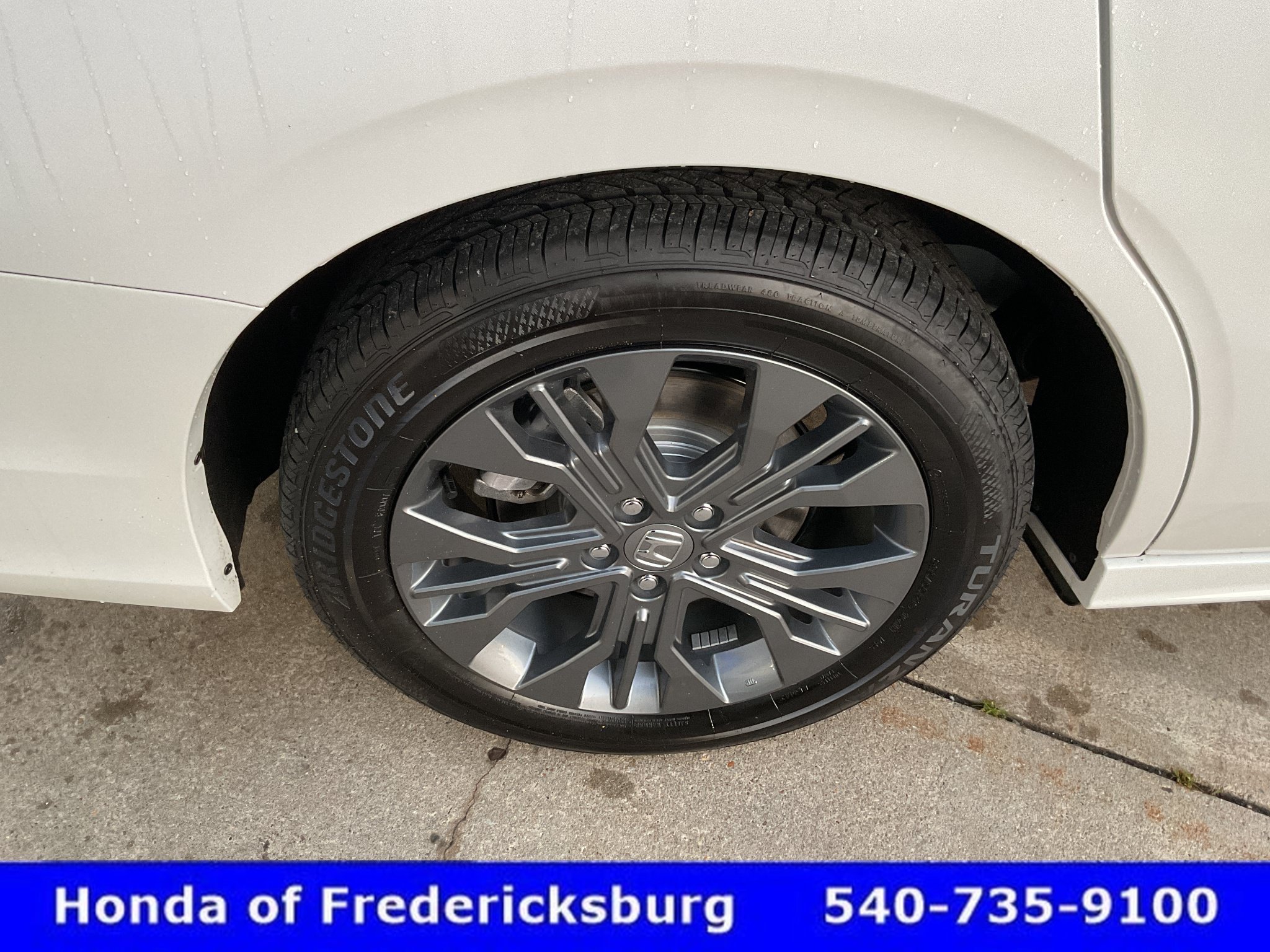 Certified 2026 Honda Odyssey Touring image 12