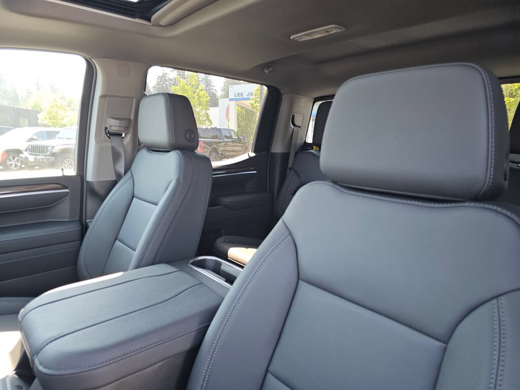 New 2026 Chevrolet Silverado 1500 RST w/ Safety Package AWD/4WD image 22