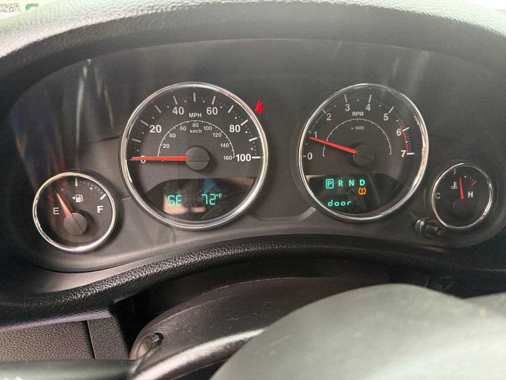 Used 2011 Jeep Wrangler Sport AWD/4WD image 15