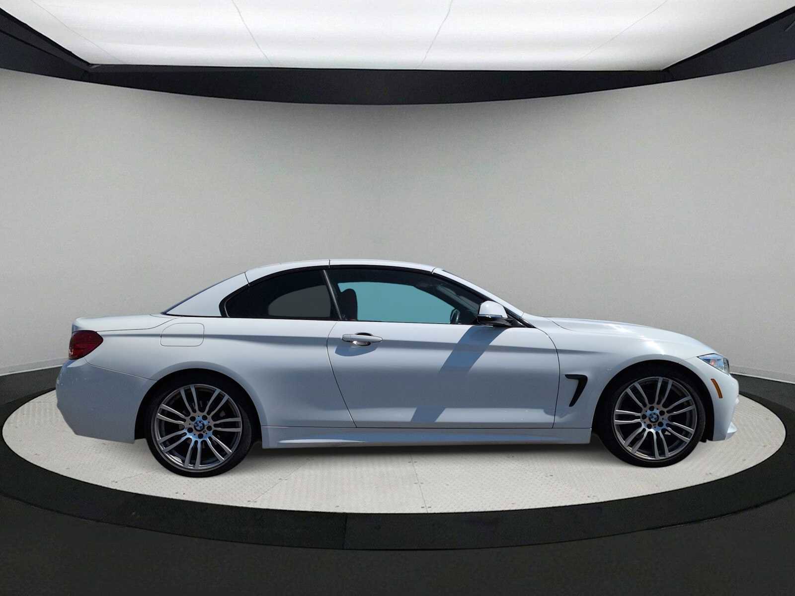 Used 2017 BMW 430i Convertible RWD image 9