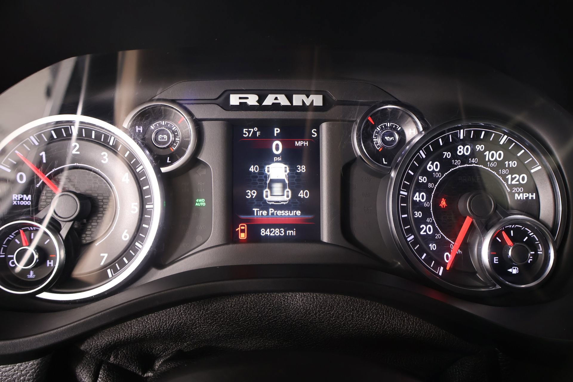 Used 2021 RAM 1500 Big Horn AWD/4WD image 4