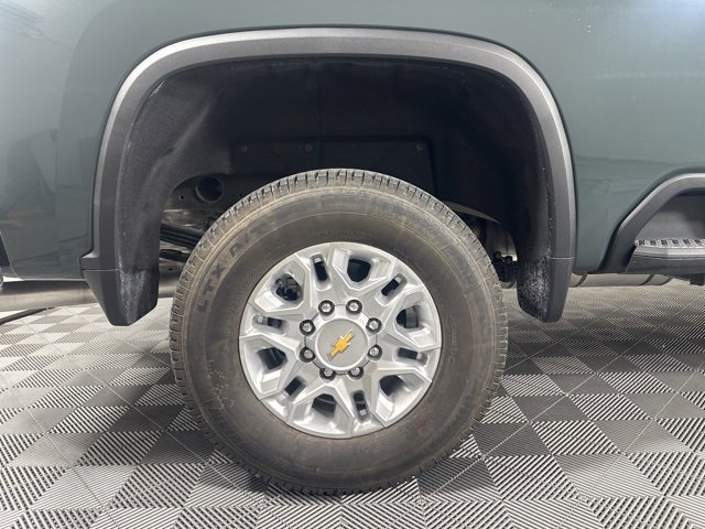 Used 2026 Chevrolet Silverado 2500 LTZ w/ LTZ Convenience Package image 9