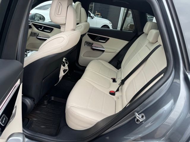 Used 2023 Mercedes-Benz GLC 300 GLC 300 image 45