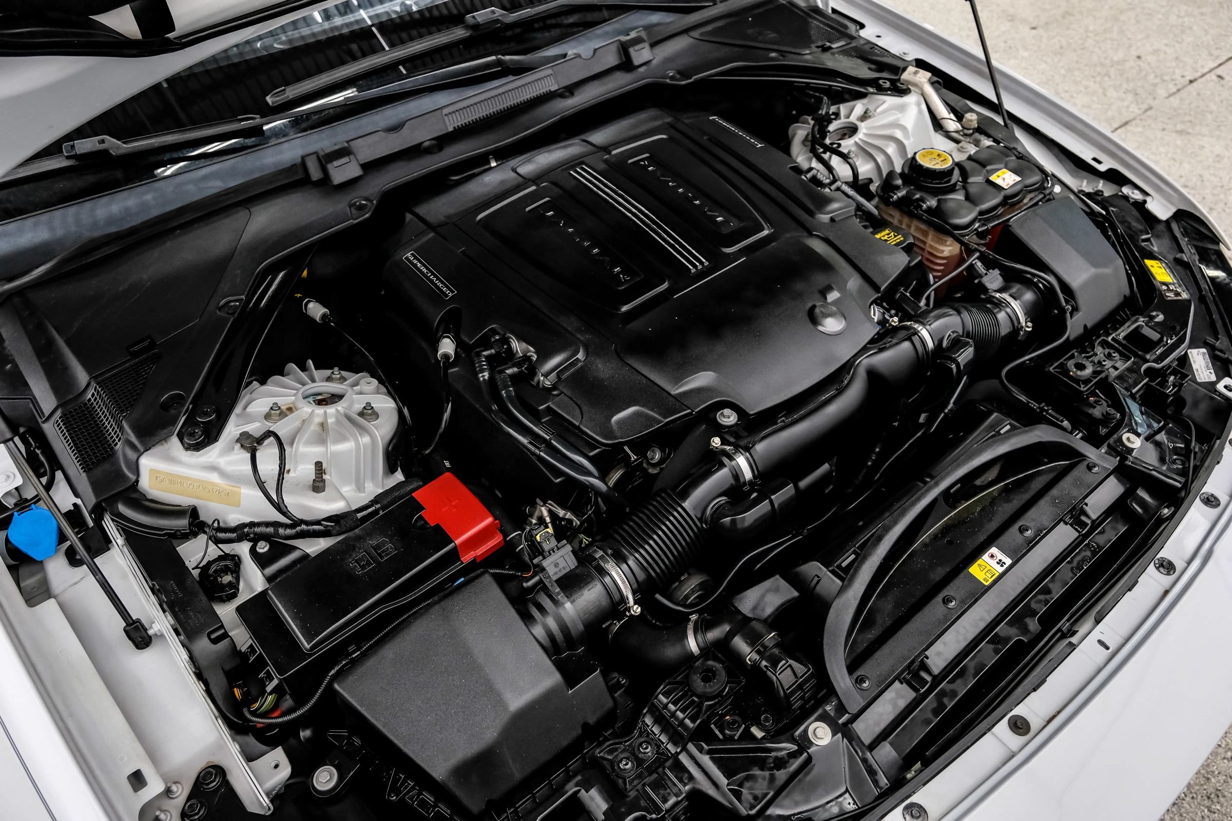Used 2018 Jaguar XF Portfolio RWD image 64