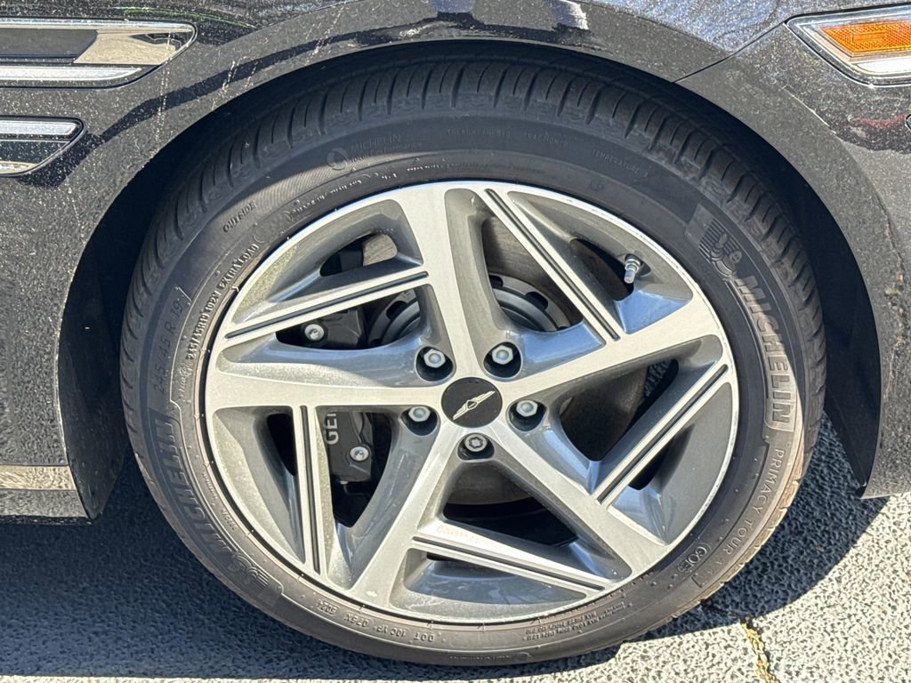 Used 2025 Genesis G80 3.5T Sport image 12