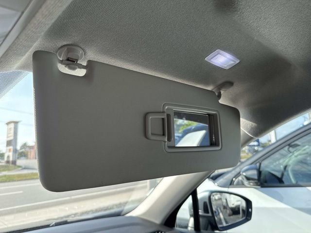 Used 2024 Volkswagen Tiguan Wolfsburg Edition image 33