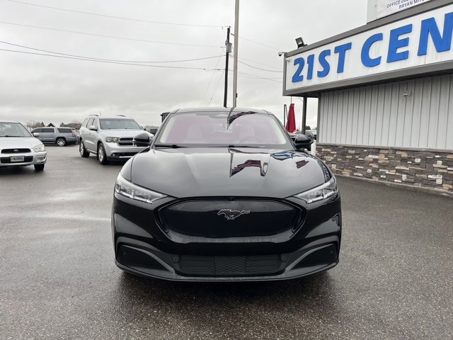 Used 2022 Ford Mustang Mach-E Premium image 2