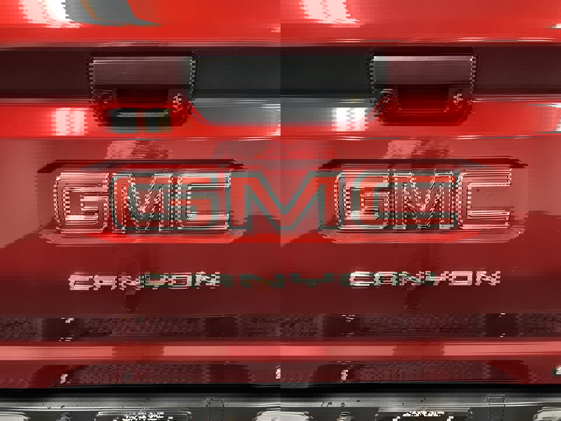 Certified 2024 GMC Canyon AT4X image 95