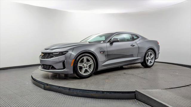 Used 2022 Chevrolet Camaro LT image 2
