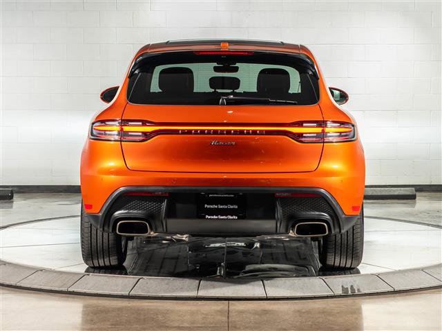 Certified 2025 Porsche Macan image 10