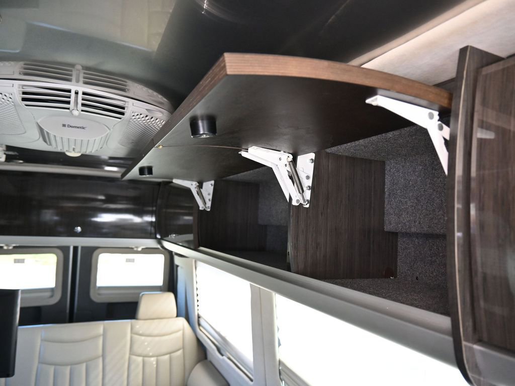 Used 2014 Mercedes-Benz Sprinter 3500 image 35