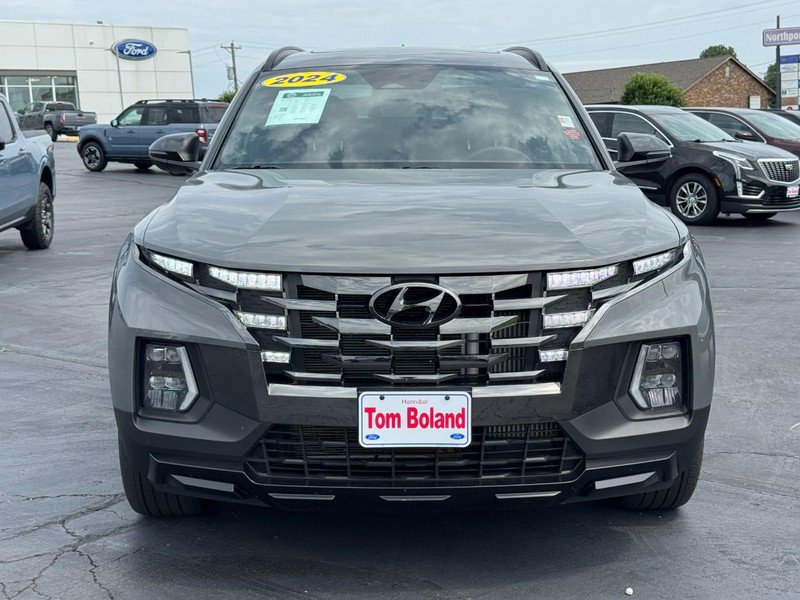 Used 2024 Hyundai Santa Cruz Night AWD/4WD image 9