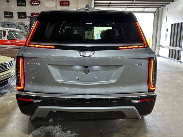 New 2026 Cadillac Vistiq Luxury w/ LPO, Floor Liner Package image 4