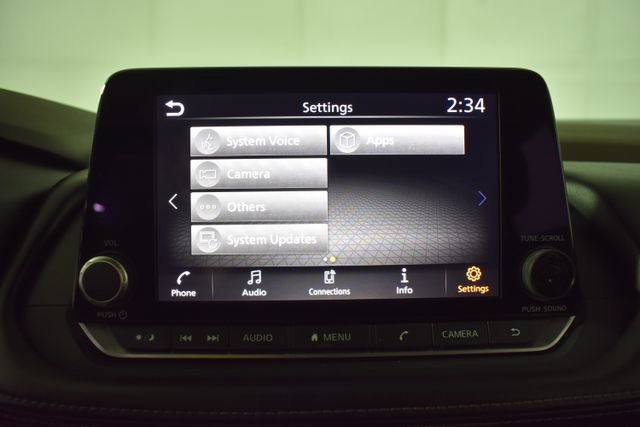 Used 2022 Nissan Rogue SV AWD/4WD image 19