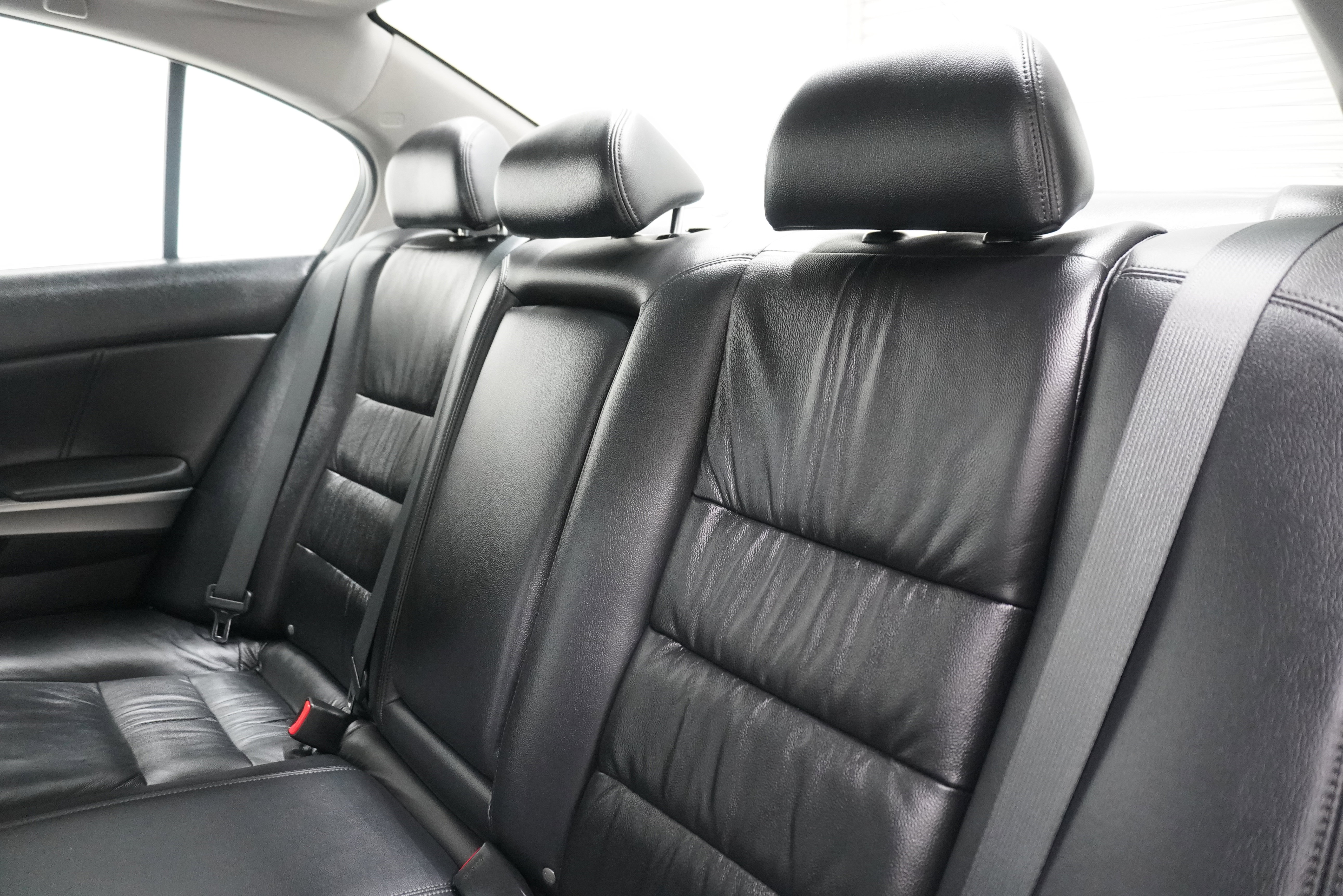 Used 2010 Honda Accord EX-L image 13