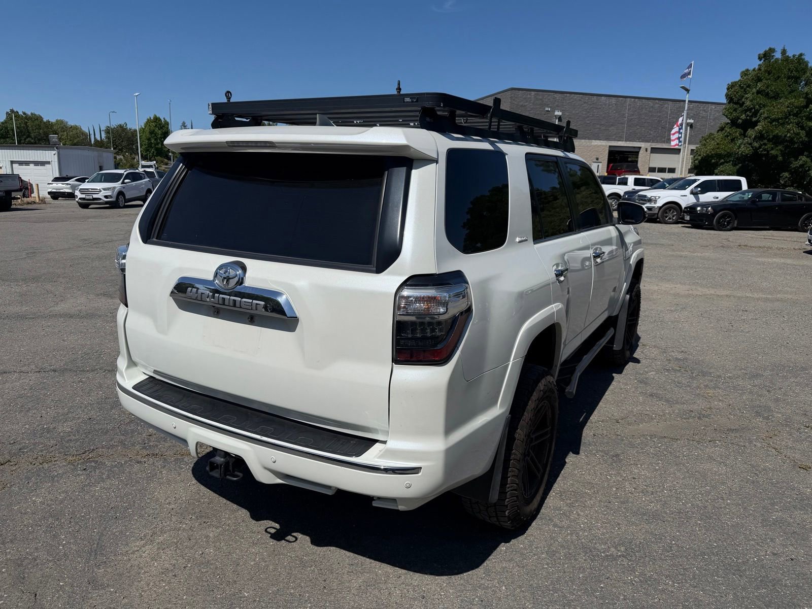 Used 2017 Toyota 4Runner Limited AWD/4WD image 5
