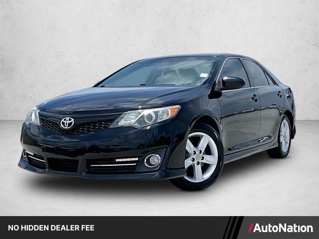 Used 2013 Toyota Camry SE