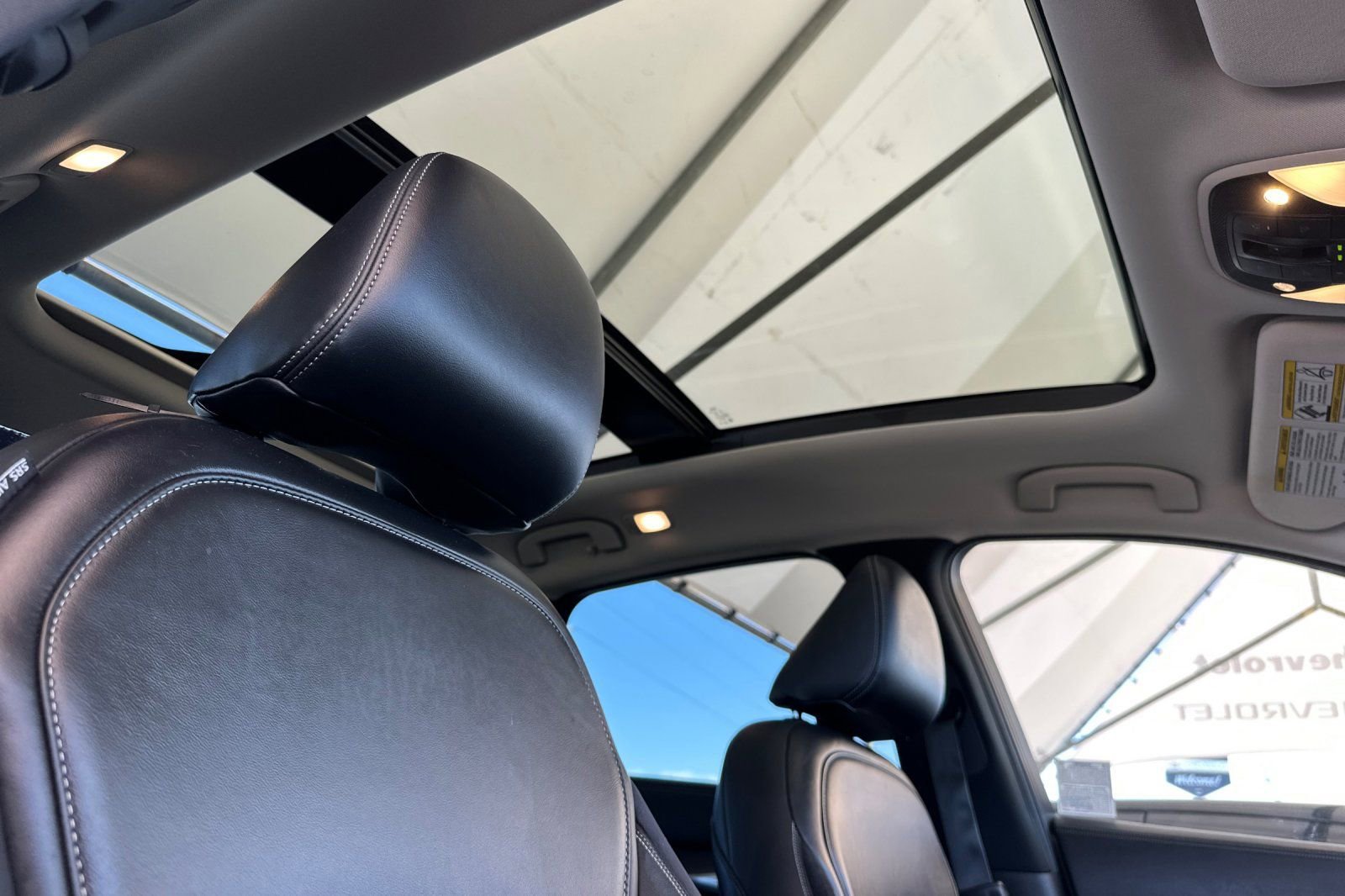 Used 2022 INFINITI QX50 Luxe image 17