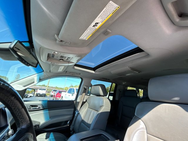Used 2015 Chevrolet Suburban LT w/ Luxury Package AWD/4WD image 42