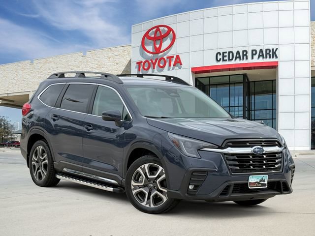 Used 2023 Subaru Ascent Limited image 1