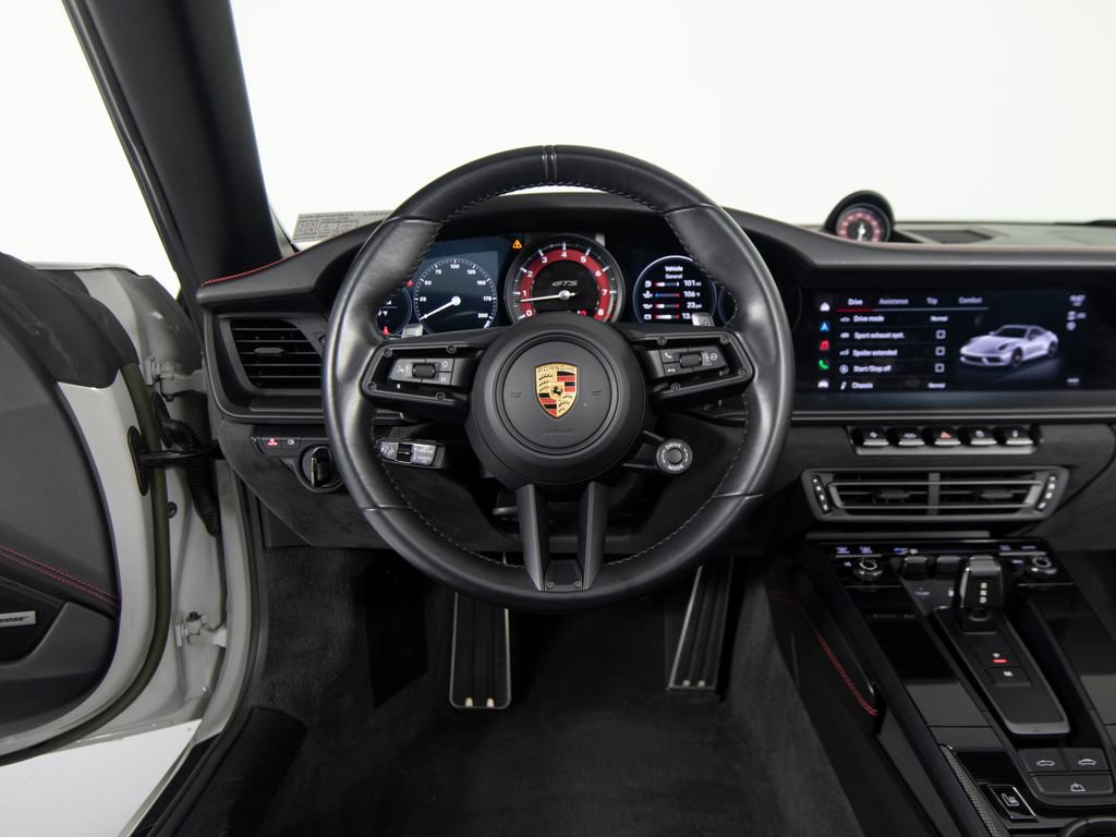 Certified 2022 Porsche 911 Carrera GTS RWD image 18