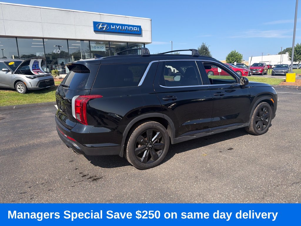 Used 2024 Hyundai Palisade XRT AWD/4WD image 4