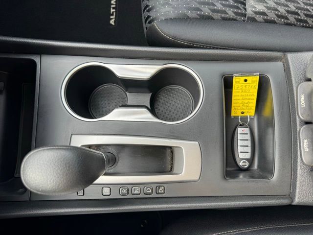 Used 2017 Nissan Altima 2.5 SV image 24