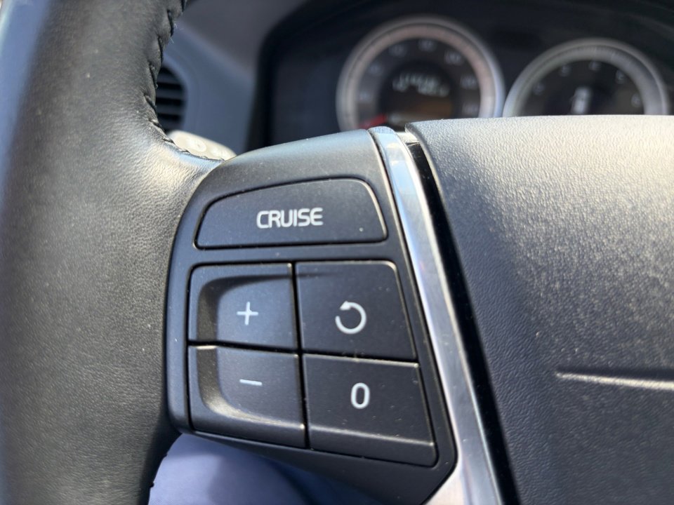Used 2013 Volvo XC60 3.2 image 19