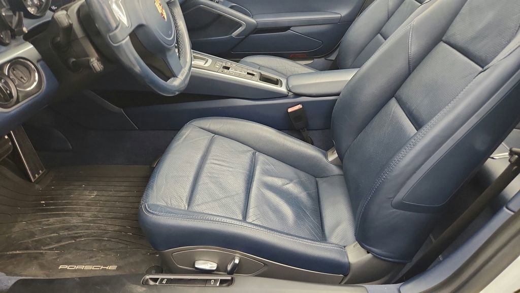 Used 2012 Porsche 911 Carrera RWD image 29