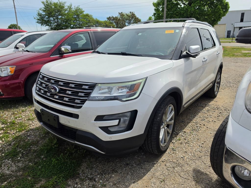 Used 2017 Ford Explorer Limited FWD image 1