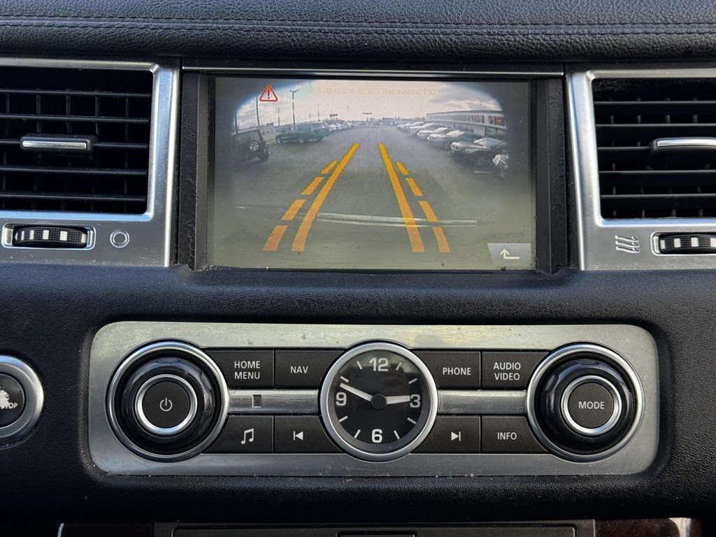 Used 2011 Land Rover Range Rover Sport HSE AWD/4WD image 23