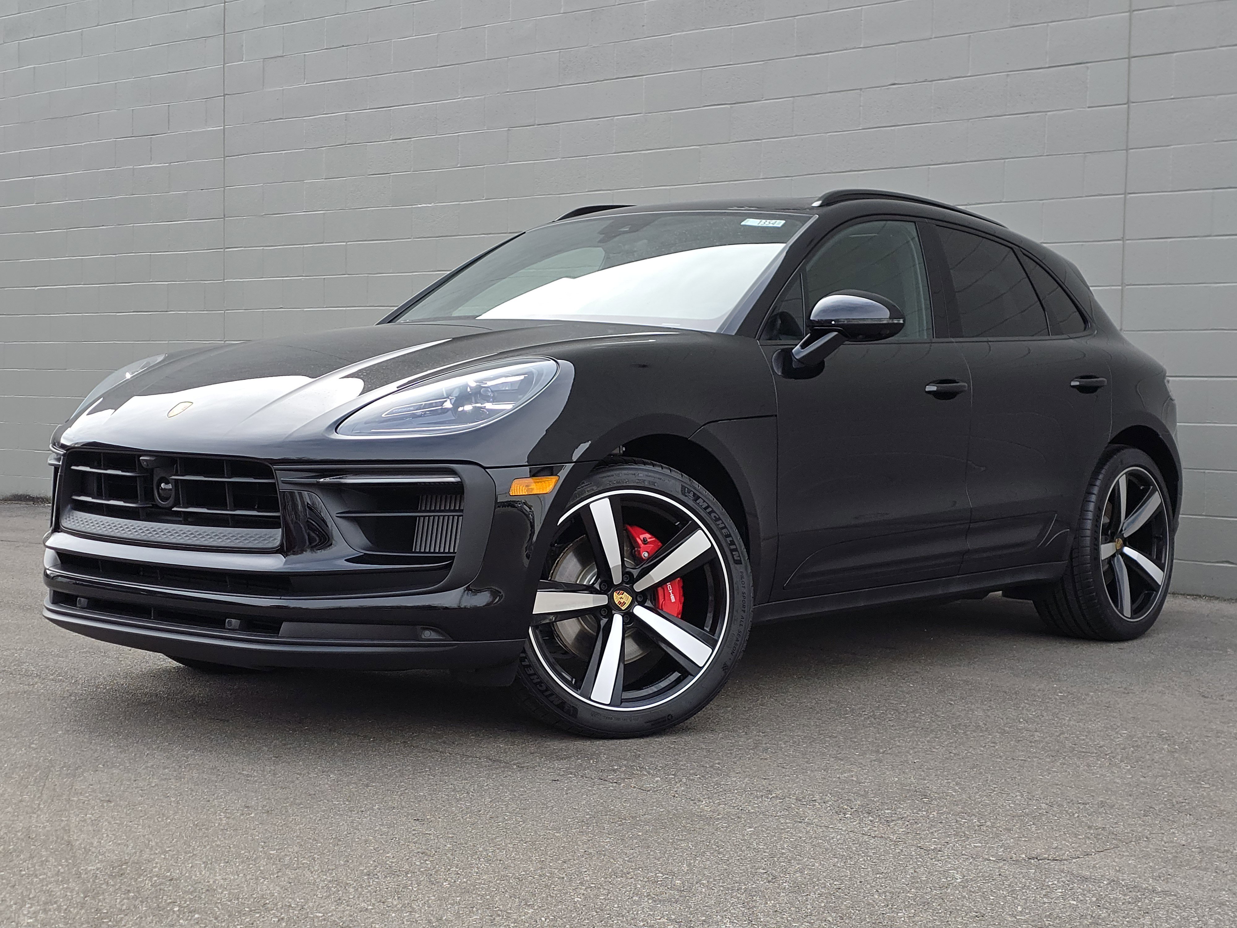 New 2026 Porsche Macan S image 1