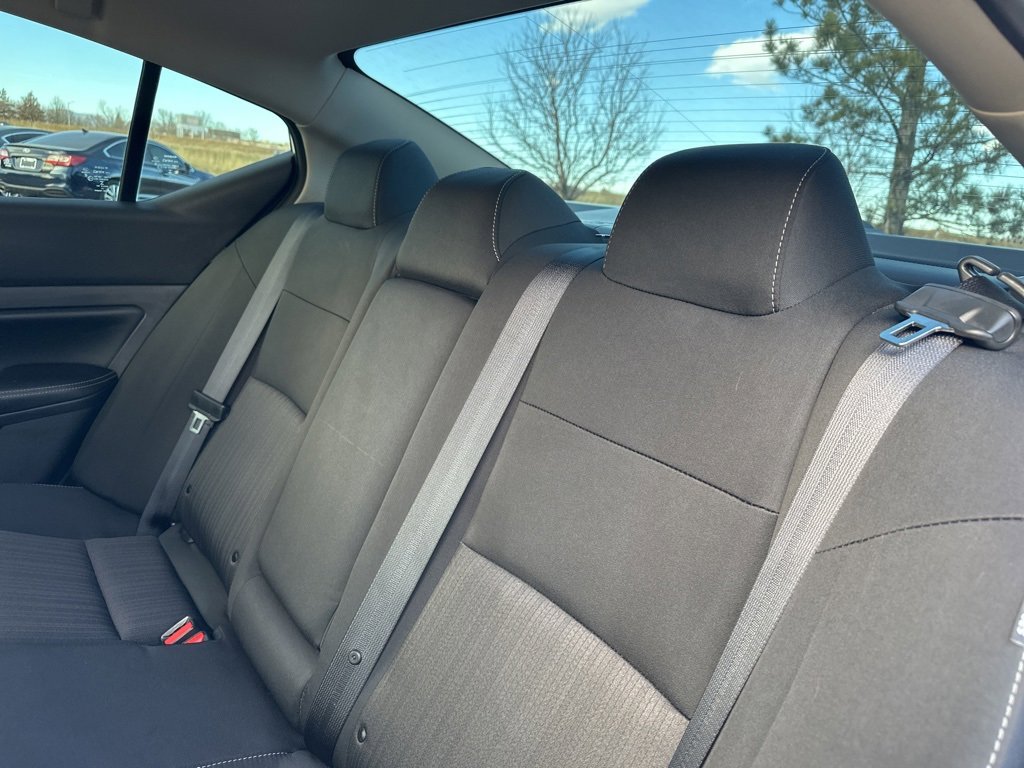 Used 2024 Nissan Altima 2.5 SV image 20