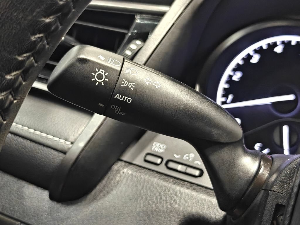 Used 2023 Toyota Camry SE w/ Convenience Package FWD image 38