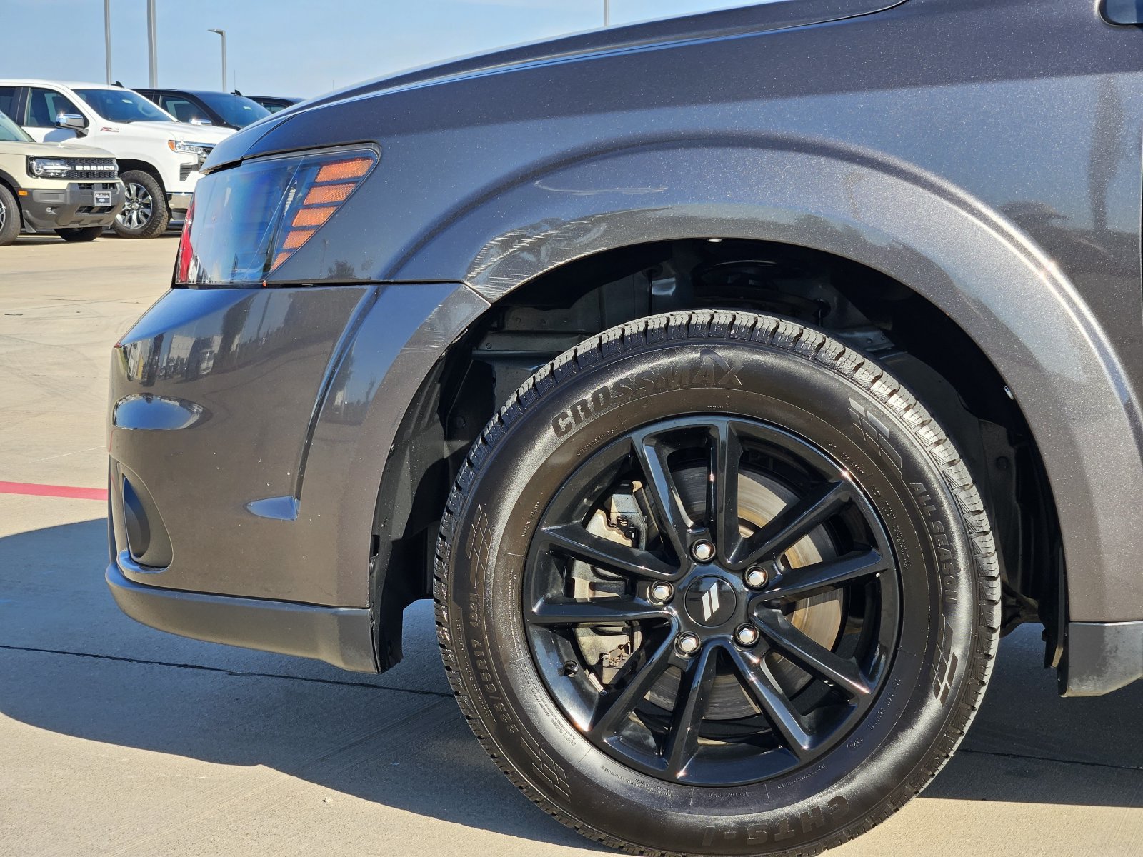 Used 2019 Dodge Journey SE w/ Connectivity Group FWD image 11