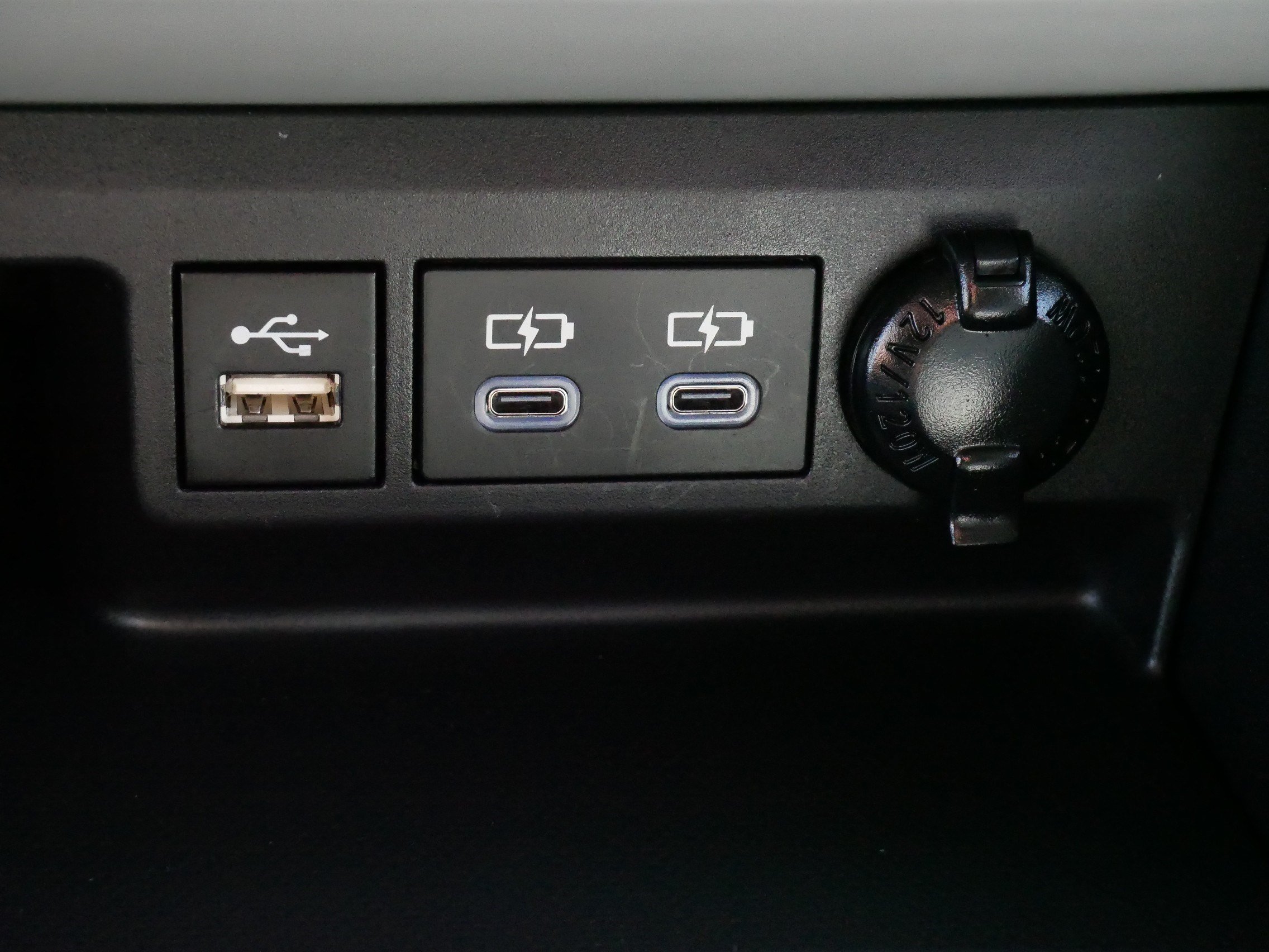 Certified 2026 Toyota Highlander XLE AWD/4WD image 30