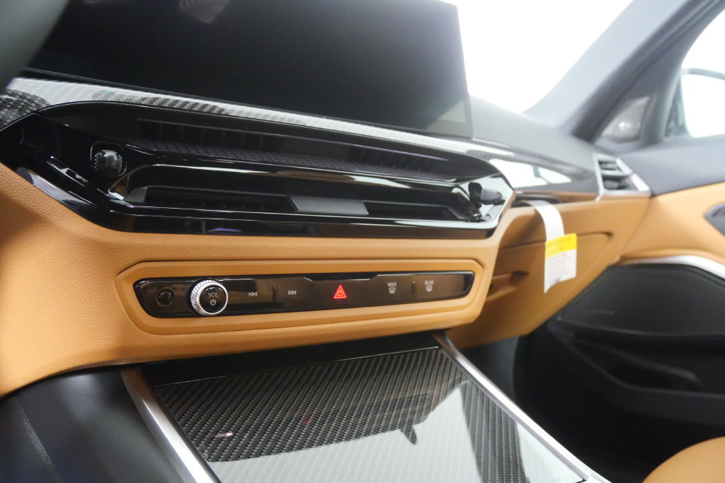 Used 2026 BMW M340i w/ Premium Package RWD image 21