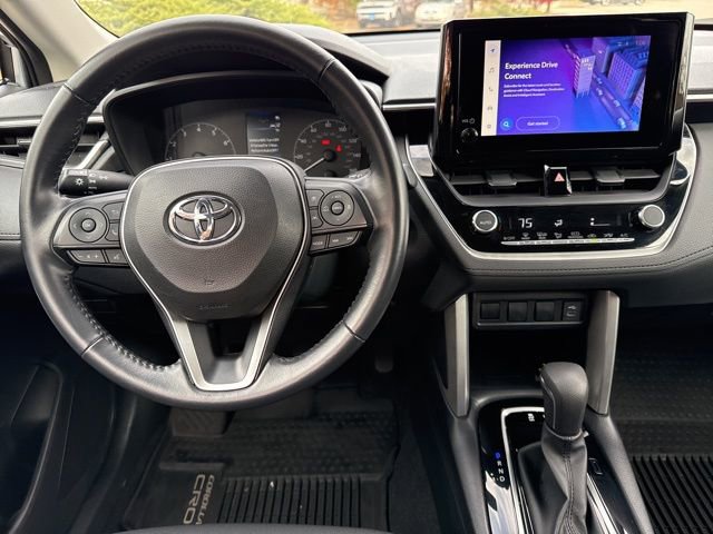 Used 2023 Toyota Corolla Cross LE image 24